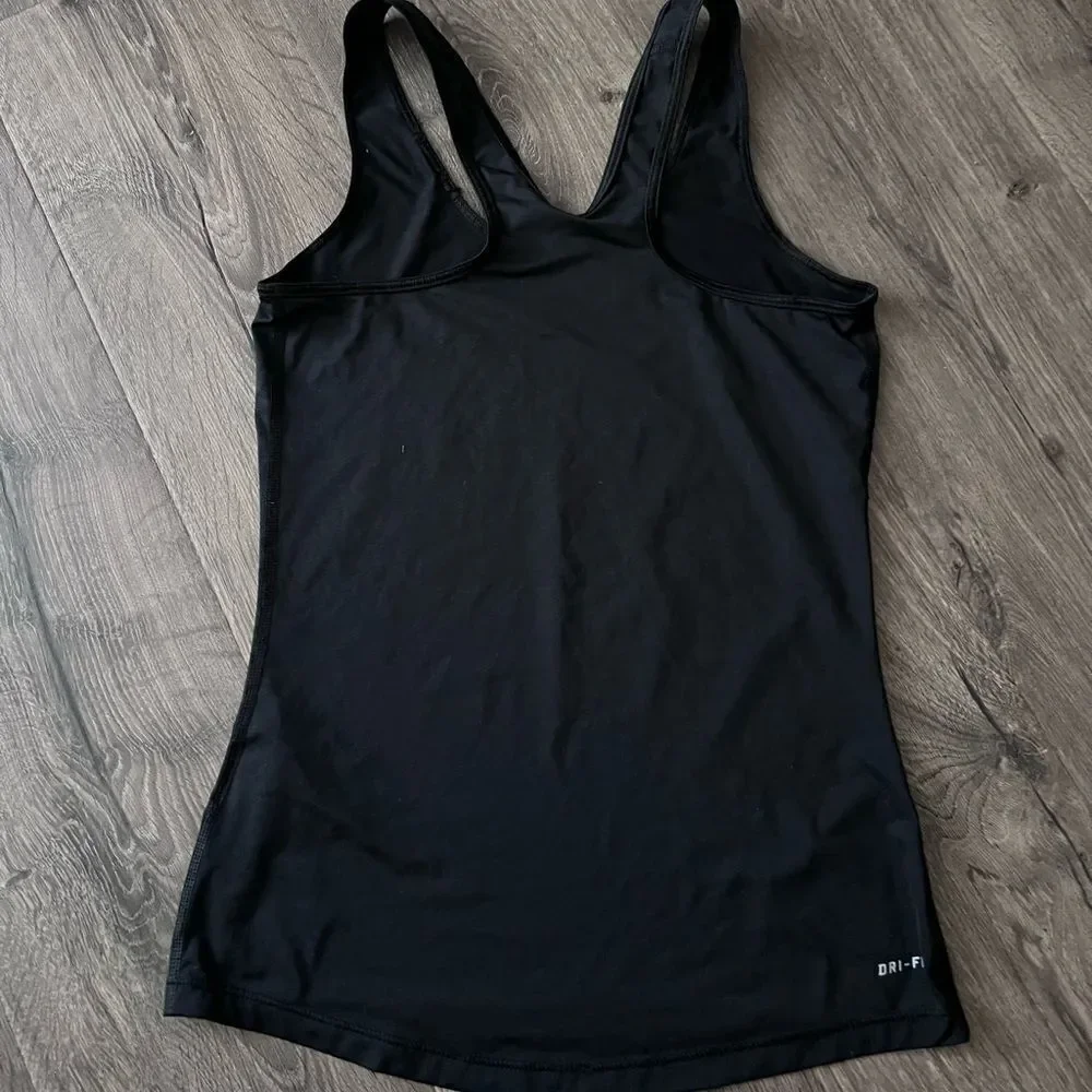 Women’s Nike Pro Tank Top Black Athletic Active running Training Gym Logo Small